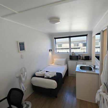 Roselands Motel Tauranga Bagian luar foto
